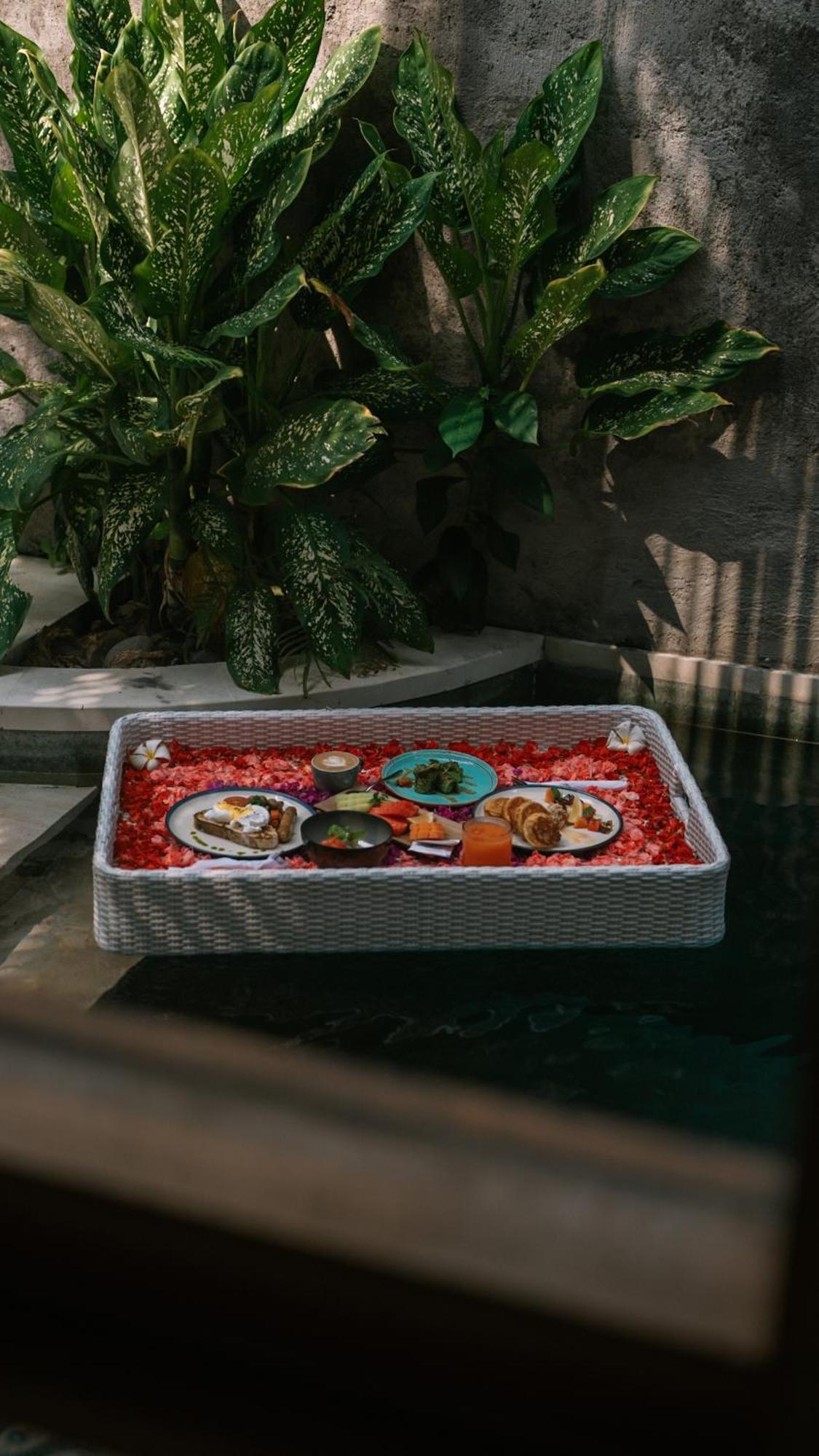 The Saren Hotel Tanah Lot  Exterior photo